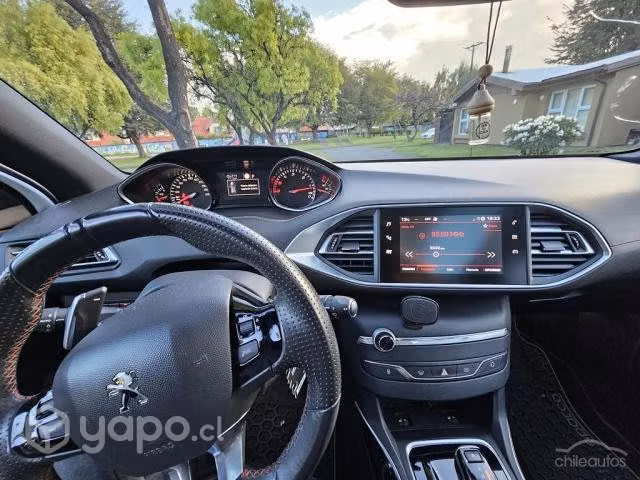Peugeot 308 - 2020 GT - Imagen 12