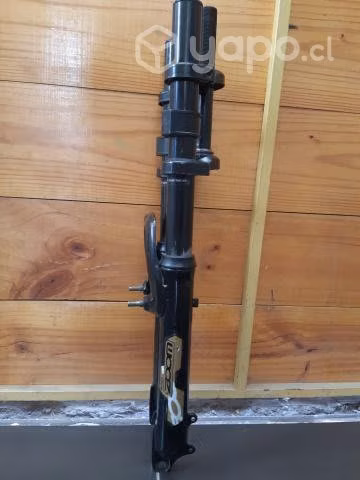 Horquilla Zoom Negra Masera ARO 26