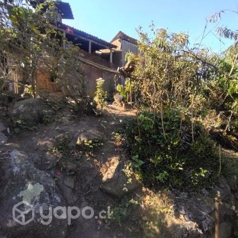 En camino La Pólvora entre las dos rotondas