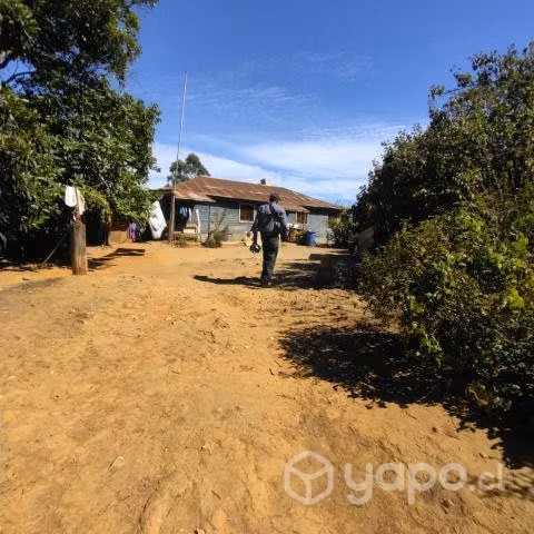 En camino La Pólvora entre las dos rotondas