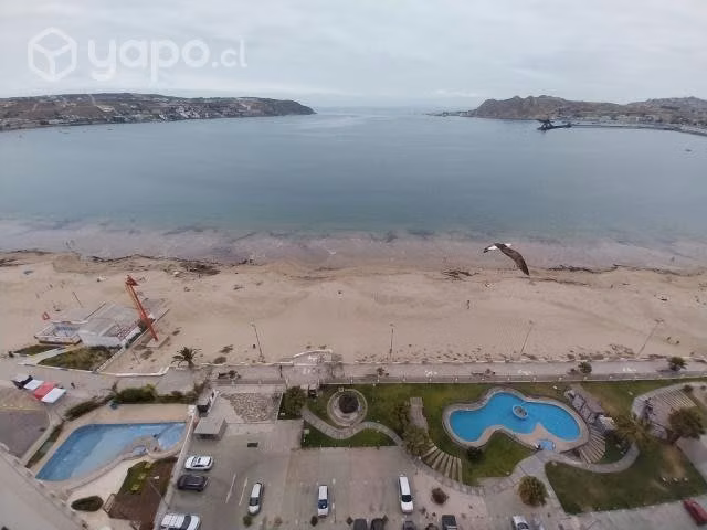 Depto La Herradura con salida directa a la playa