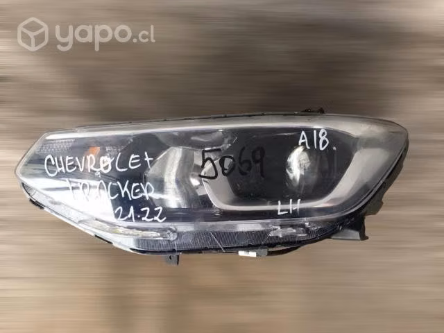 Optico lh chevrolet traker 2021-2022