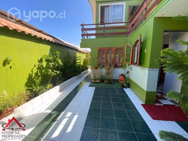Se vende hermosa casa de dos niveles sector sur