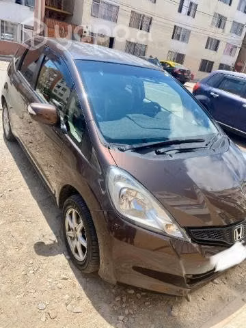 Se VENDEE Honda fit