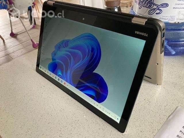Toshiba Satellite Modelo Radius P55W-B - Imagen 2