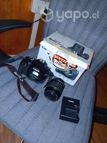 Canon rebel t100