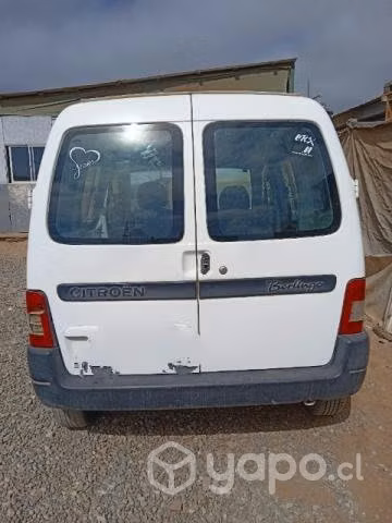 Vendo auto petrólero