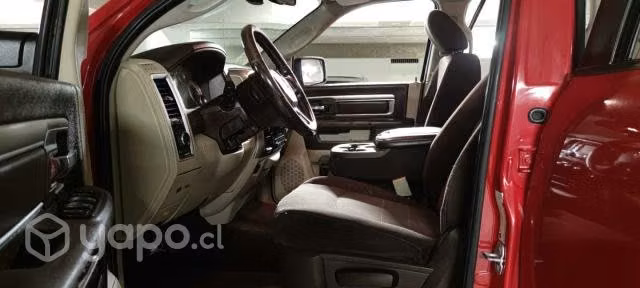 2016 Dodge Ram 2500 SLT