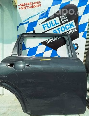 Puerta trasera derecha mini