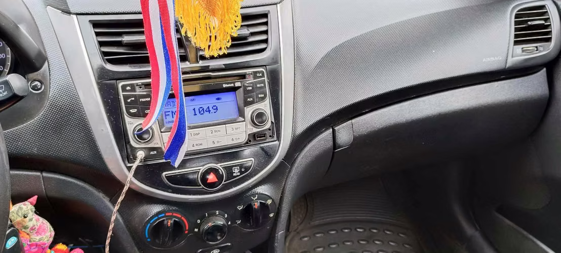 Vendo Taxi HYUNDAI ACCENT 2016