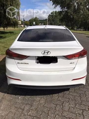 Hyundai Elantra full equipo 2017 - Imagen 7