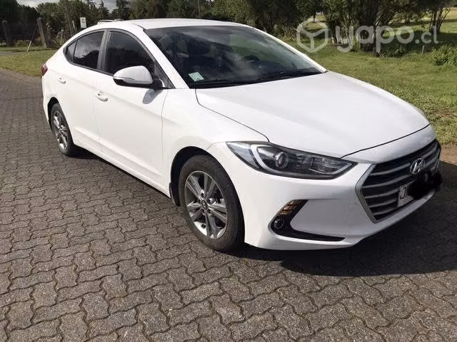 Hyundai Elantra full equipo 2017 - Imagen 3