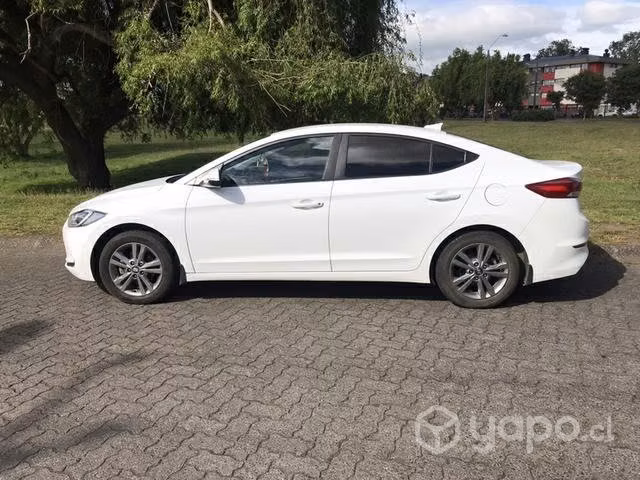 Hyundai Elantra full equipo 2017 - Imagen 9