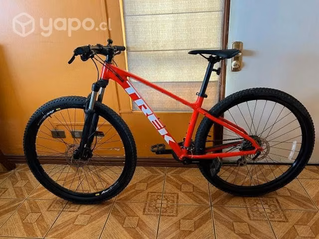 Bicicleta trek marlin 5 aro 29 8v gen2