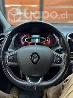 Renault clio 2021