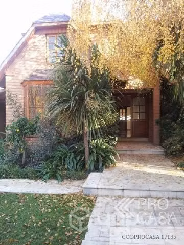 Casa Santiago CollegeAlcalde Delano Lo Barnechea