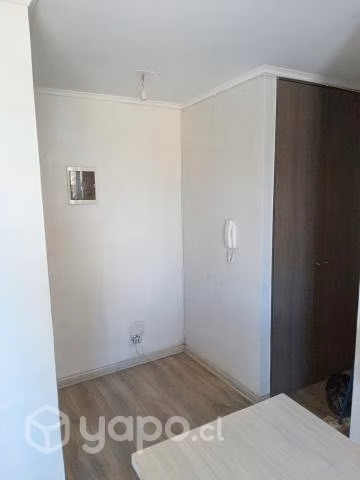 Excelente amplio dpto edificio seminuevo piso tres