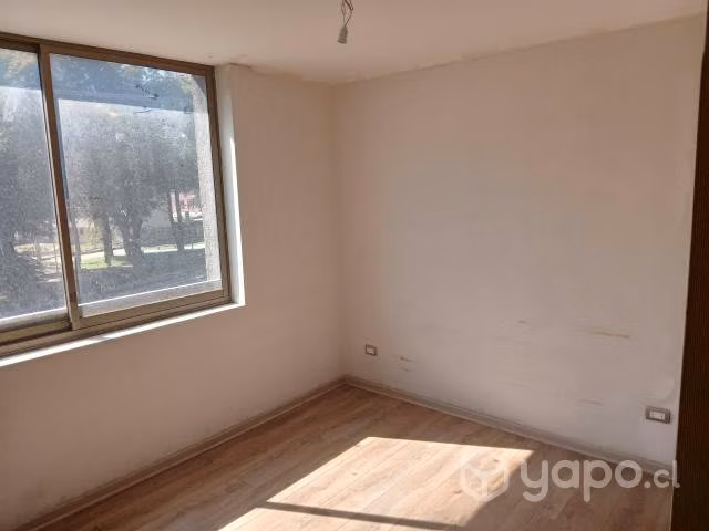 Excelente amplio dpto edificio seminuevo piso tres