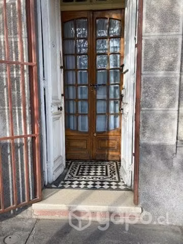Amplia casa, 6 dormitorios, cercana a 2 Estaciones de Metro - Imagen 20
