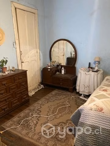 Amplia casa, 6 dormitorios, cercana a 2 Estaciones de Metro - Imagen 6