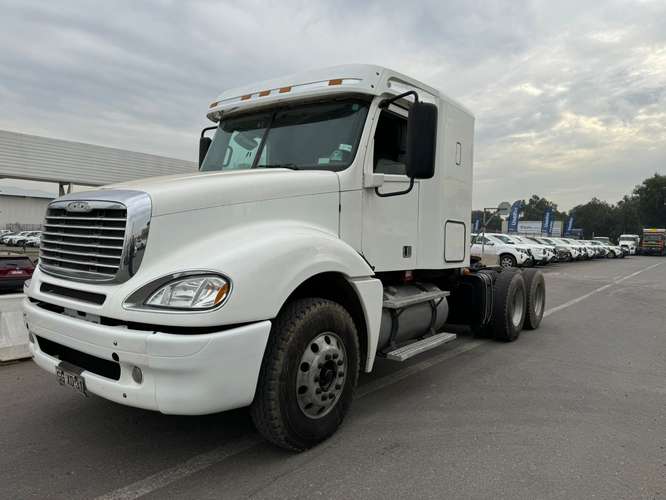 Freightliner - Cl120 - 2014