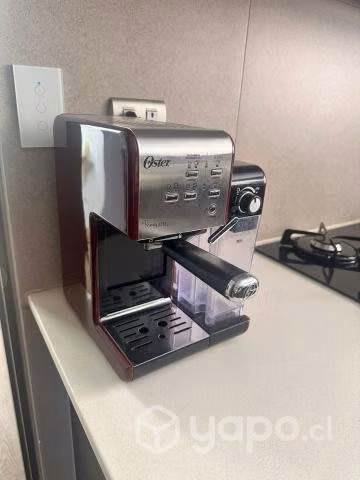 Cafetera Oster Prima Latte