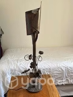 Lámpara de mesa - DISPONIBLE - Imagen 3