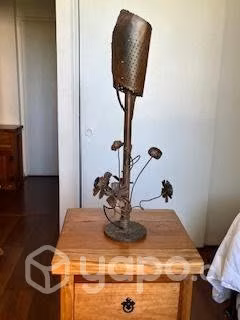 Lámpara de mesa - DISPONIBLE - Imagen 2