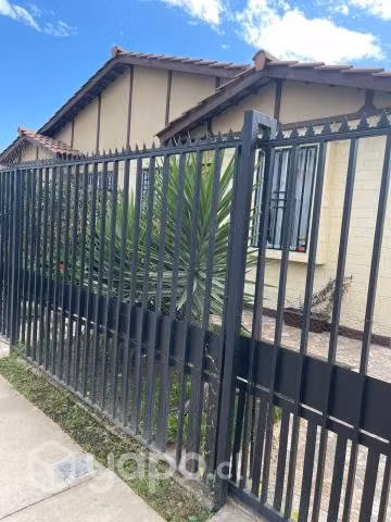 Arriendo casa Padre Hurtado