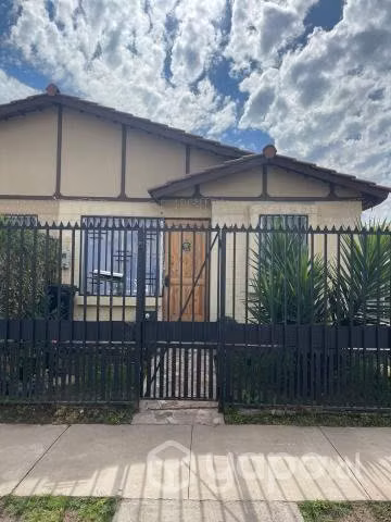 Arriendo casa Padre Hurtado