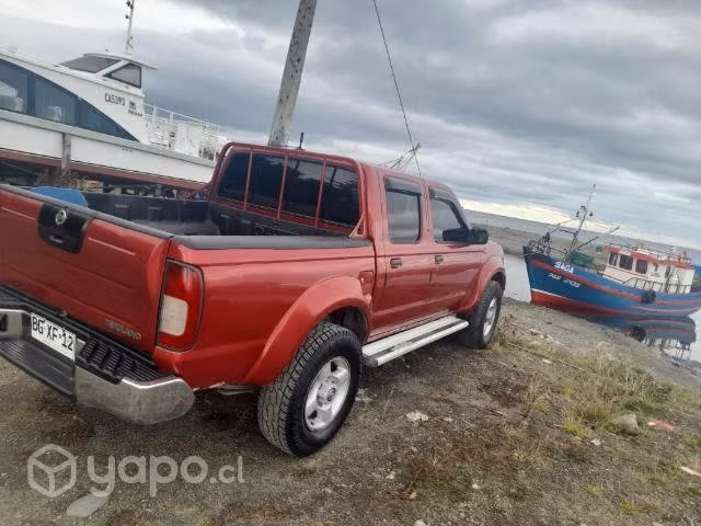Nissan terrano 2.5