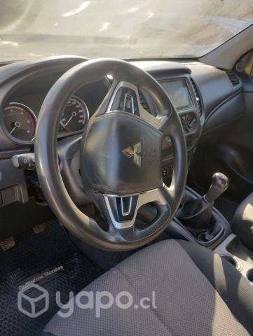 Mitsubishi L200 2023 - Imagen 2