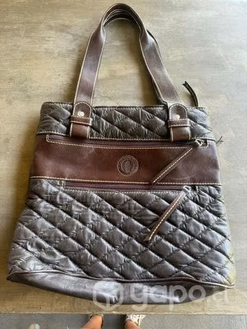 Cartera cuero