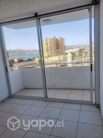 Arriendo departamento en La Herradura