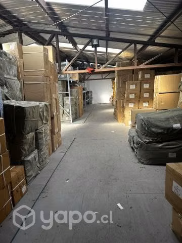 Propiedad comercial con bodega Santiago Centro