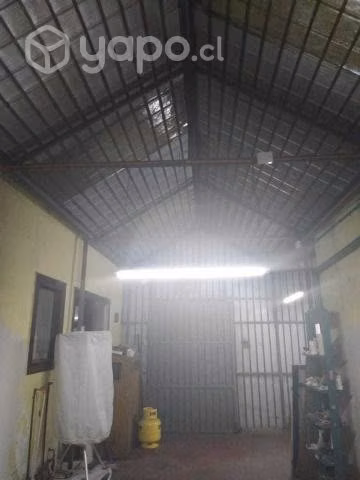 Vendo Casa en Estación Central con Bodega