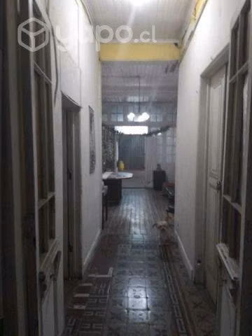 Vendo Casa en Estación Central con Bodega