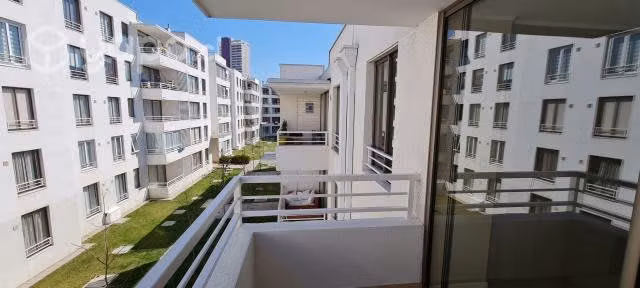 Dpto. (casi) Nuevo Yungay A Pasos De Parque De Los