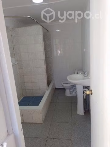 Arriendo casa