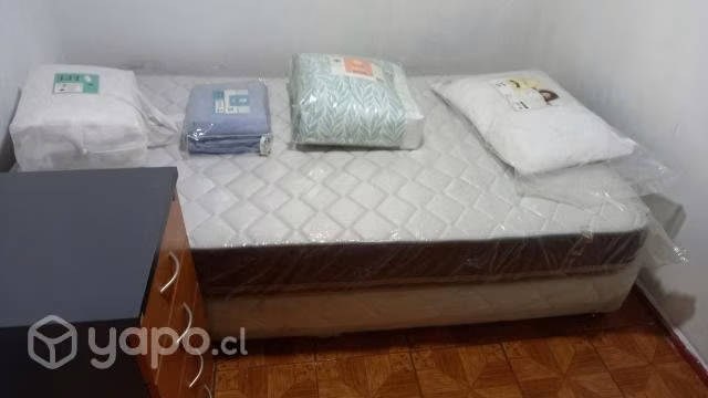 Arriendo pieza para persona sola solo mujeres