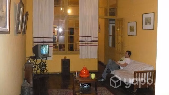 Habitaciones amobladas para personas solas