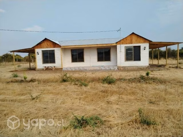 Hola vendo terreno con casa