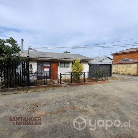 Casa gran sitio, ideal local con mejor calle