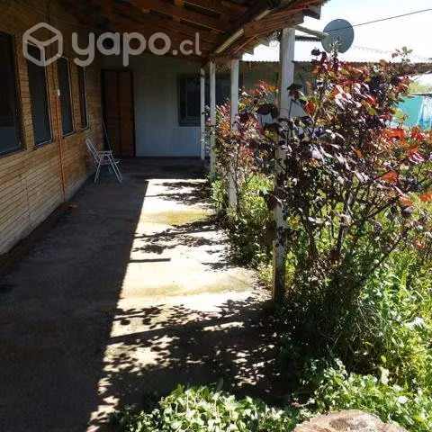 Terreno de 1800 m2 más construcción