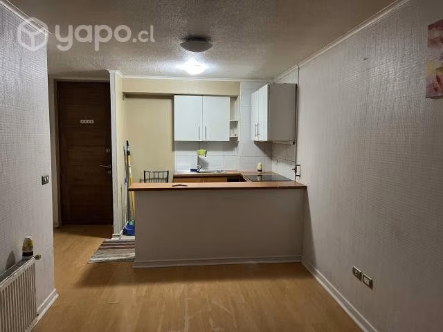 Vendo departamento, media cuadra de Parque Ecuador
