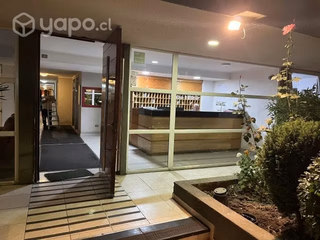 Vendo departamento, media cuadra de Parque Ecuador