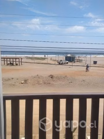 Cabaña Frente al mar Playa San Carlos, El Tabo