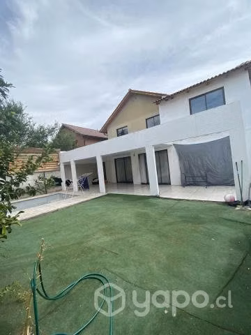 Venta casa Ciudad de Los Valles 4H 3B Piscina