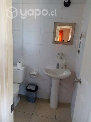 Arriendo habitación a estudiantes, dama