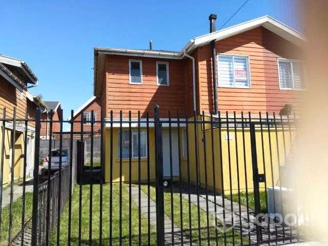 Casa de material